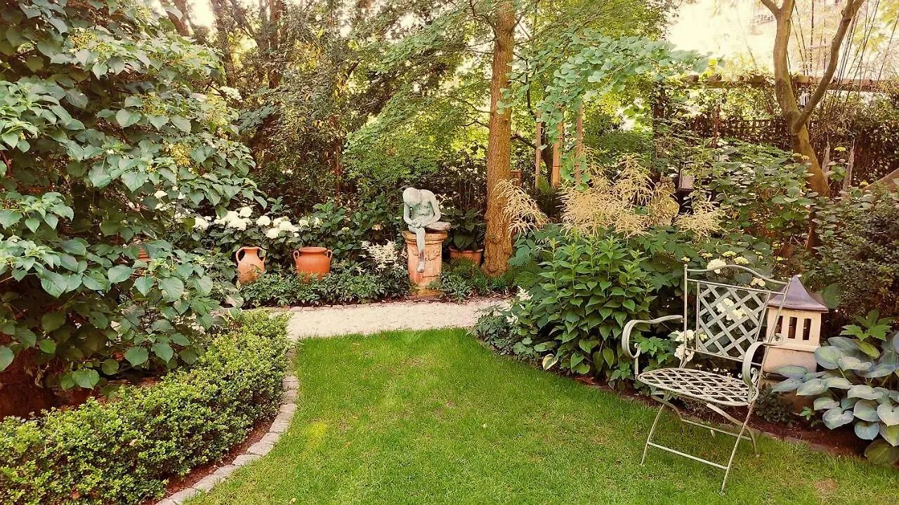Holiday home Gastehaus Hh- Winterhude Villa Hamburg Germany
